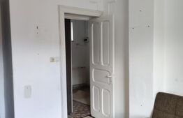 Proprietate 80 mp, teren 576 mp, dubla deschidere, strada Eternitea