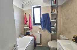 Apartament 2 camere, 56 mp, etaj intermediar, parcare inclusa.