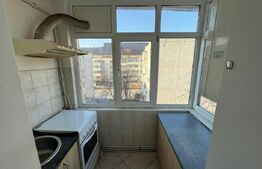 Apartament 2 camere de vânzare, 44 mp, zona Palas