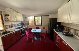 Apartament 3 camere, parter, 79 mp, loc de parcare - gradina, zona Valea Adanca
