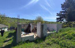 Teren 1245 mp, la strada, zona Rediu
