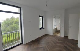 Reședință 130 mp, teren 432 mp, zona Bârnova