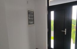 Reședință 130 mp, teren 432 mp, zona Bârnova