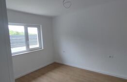 Casă parter, 112 mp, panoramă spre oraș, toate utilitățile, zona Valea Adanca