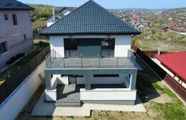 Vilă 135 mp, teren 450 mp, priveliște panoramică spre oraș, zona Bârnova