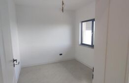 Vilă 135 mp, teren 450 mp, priveliște panoramică spre oraș, zona Bârnova