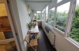 Apartament 3 camere, 67 mp, decomandat - renovat, zona Nicolina