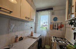 Apartament 2 camere, 39 mp, zona Podul de Piatra
