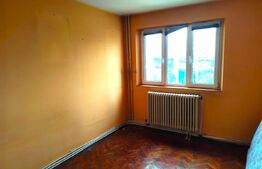 Apartament 3 camere 69 mp, Independentei