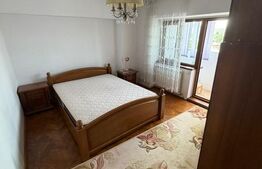 Apartament 3 camere, decomandat, 80 mp, zona Podu Roș