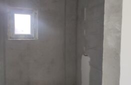 Apartament tip spațiu comercial cu terasă, 64 mp – zona Hlincea