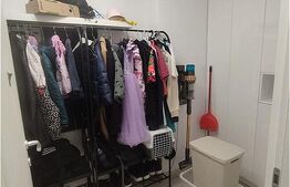 Apartament 3 camere, 77 mp, parcare subterană și boxă, zona Pacurari