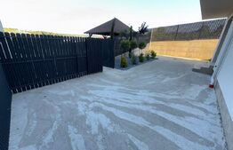 Apartament 2 camere, 58 mp, 115 mp gradina, loc de parcare