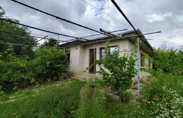 Casa 120 mp utili, 2850 mp teren, zona Bucium