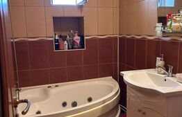 Apartament 3 camere, 71.32 mp, zona Nicolina