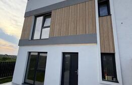 Casa Tip Duplex, 90 m2,  priveliste panoramica, Zona Bucium