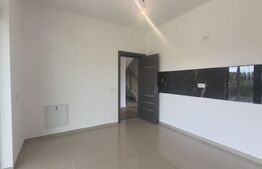 Casa individuală, 84 mp, 385 mp teren, zona Dancu