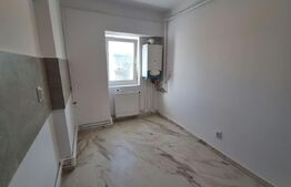 Apartament cu 2 camere, situat în zona Dacia, într-un bloc izolat termic