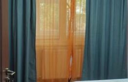 Apartament 3 camere, 75 mp, zona Nicolina