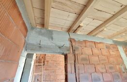 Casa 4 camere, 96 mp, zona Barnova-Pietraria
