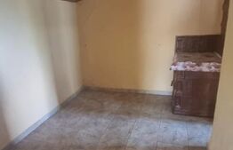 Casa de vanzare, 74 mp, teren 2.982 mp, zona Costuleni – DN28