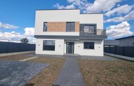 Casa de vanzare P+1E - 118 mp - teren 510 mp - Dancu