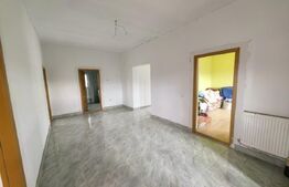Casă parter, 3 camere, teren 1.240 mp și panoramă superbă – Comuna Țibana