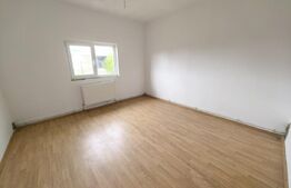 Casă parter, 3 camere, teren 1.240 mp și panoramă superbă – Comuna Țibana