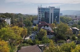 Apartament 3 camere, 75 mp, zona Tatarasi