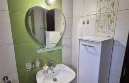 Apartament 3 camere, 66 mp, zona Nicolina