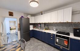 Apartament 3 camere, decomandat, 81,4 mp, 2 băi și 2 balcoane - Poitiers