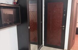 Apartament 3 camere, 60 mp, zona Nicolina 