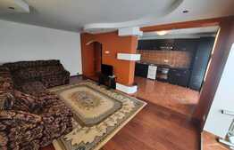 Apartament de 3 camere, 80 mp, perfect pentru o familie, zona linistita