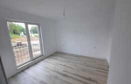 Apartament de 2 camere, 38.5 mp, zona Podul de Fier