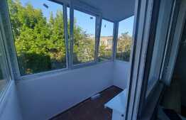 Apartament de 2 camere, 50 mp, decomandat, zona centrala, langa Palas 