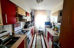 Apartament cu 2 camere, 60.7 mp, decomandat, etaj intermediar, zona linistita