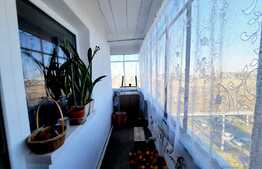 Apartament cu 2 camere, 60.7 mp, decomandat, etaj intermediar, zona linistita