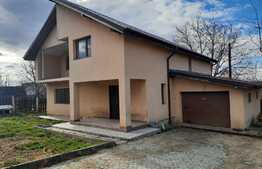 Casa individuala 235 mp utili, teren de 610 mp, garaj, zona Visani
