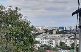 Casa individuala in oras, 300 mp de teren, cartier Galata