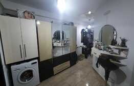 Apartament cu 2 camere cu loc de parcare, decomandat, zona Valea Adanca