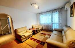 Apartament cu 2 camere, 52.2 mp cu balcon, central, zona Podu Ros