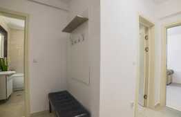 Apartament de 2 camere, 47 mp, terasa 23 mp, bloc nou, zona Baza 3!