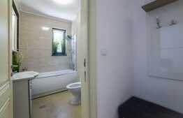 Apartament de 2 camere, 47 mp, terasa 23 mp, bloc nou, zona Baza 3!