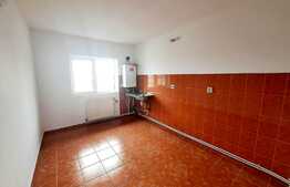 Apartament de 4 camere, decomandat, 125 mp, zona Tatarasi Metalurgie