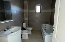 Casa individuala cu 4 camere pe un teren de 424 mp, zona Letcani