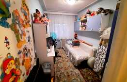 CENTRAL! Apartament cu 3 camere, decomandat, zona Podul de fier