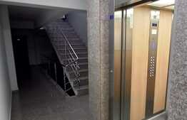 Apartament de 3 camere deosebit, decomandat, 100 mp., in zona rond Pacurari