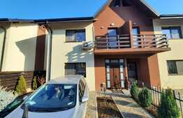 Casa tip duplex de 120 mp cu canalizare, Valea Adanca