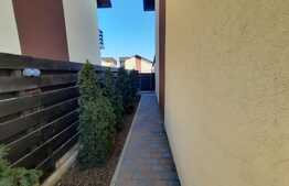 Casa tip duplex de 120 mp cu canalizare, Valea Adanca