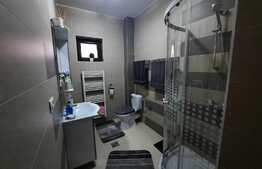 Casa tip duplex de 120 mp cu canalizare, Valea Adanca